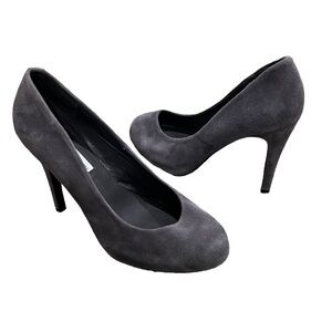 Steve Madden Gray Suede Remmedy Almond Toe Heels Size 7.5 Women's